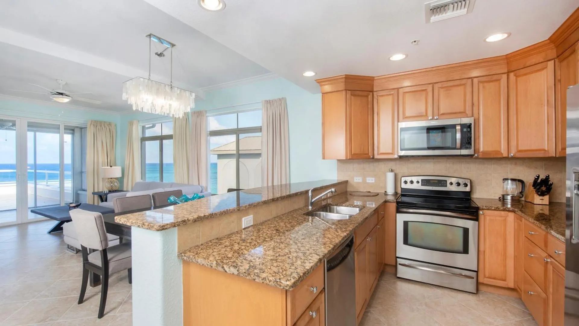 Apartment South Bay Beach Club 30 - 3 Bedroom 2 Bathroom Unit George Town