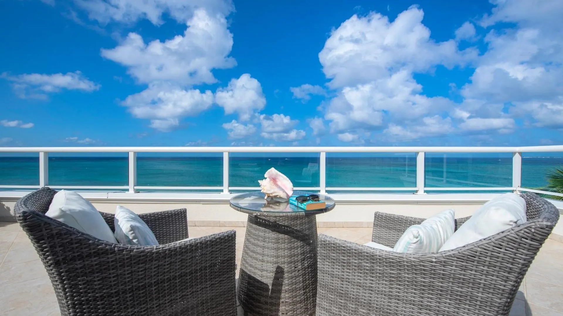 South Bay Beach Club 30 - 3 Bedroom 2 Bathroom Unit George Town Appartamento